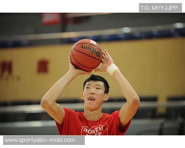 周琦面对包夹表现出色关键时刻失误遗憾落败贡献19分9板2帽