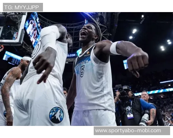 里德称赞兰德尔多位置防守能力认为对球队至关重要 里德称赞兰德尔多位置防守能力认为对球队至关重要