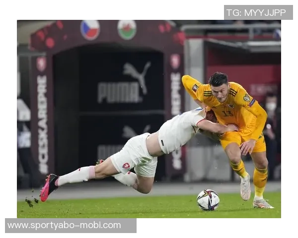 威尔士队长本戴维斯因腿筋受伤缺席世预赛最后两场比赛