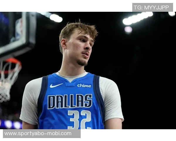 克莱首次替补迎战独行侠拉塞尔首发弗拉格重回三号位调整阵容 克莱首次替补迎战独行侠拉塞尔首发弗拉格重回三号位调整阵容